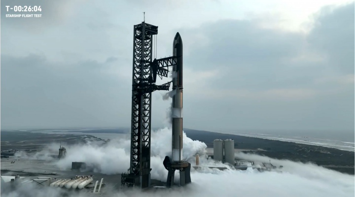 Imagem da nave espacial Starship da SpaceX em seu pre lançamento