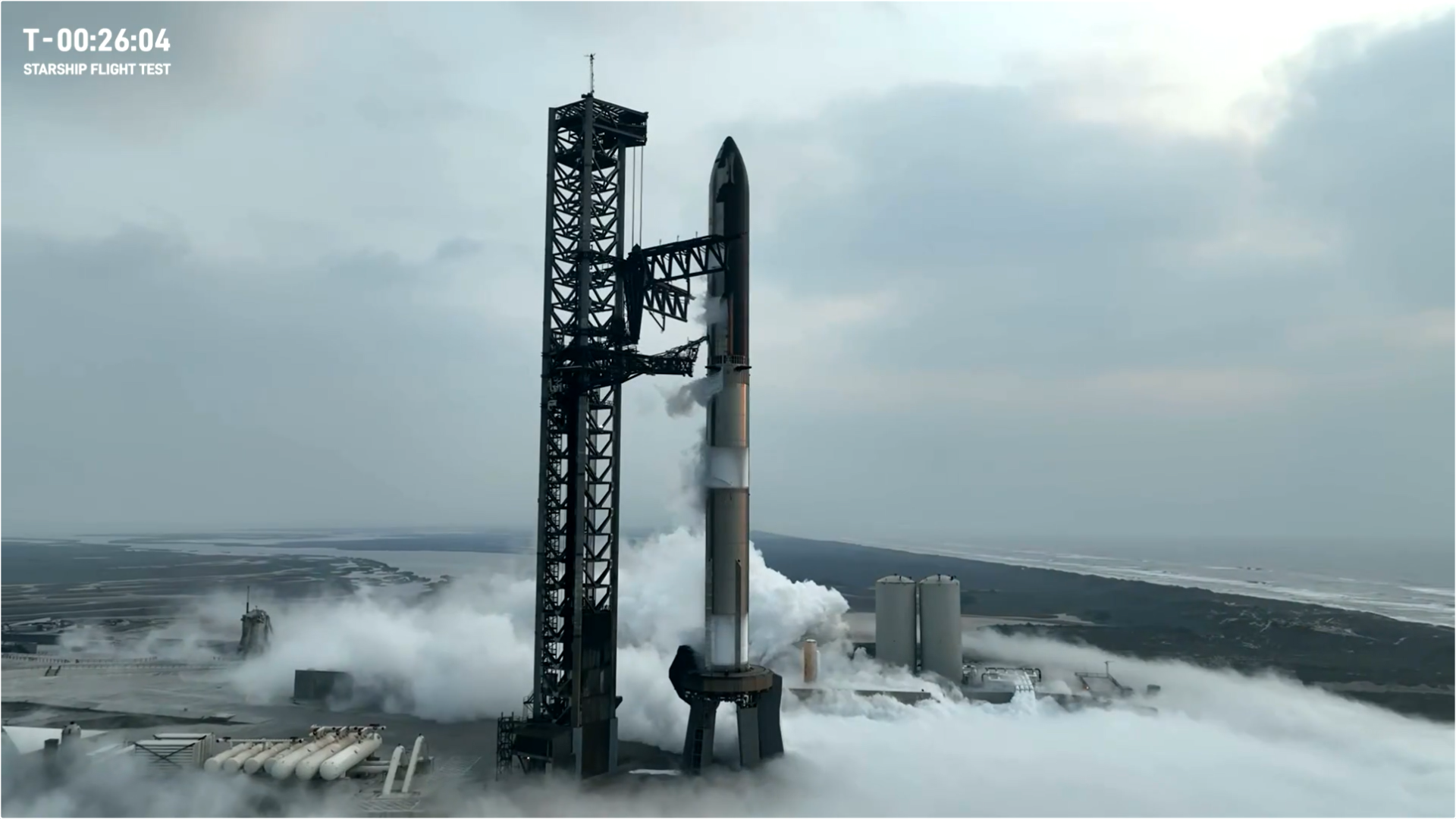 Imagem da nave espacial Starship da SpaceX em seu pre lançamento
